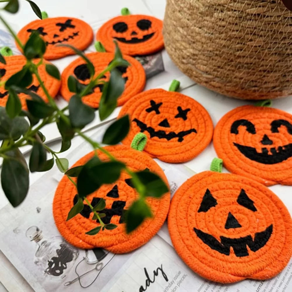 Creative Pumpkin Shaped Coasters Handwoven Absorbent Non-Slip Cup Mat Anti-Fouling Novelty Halloween Drink Pads